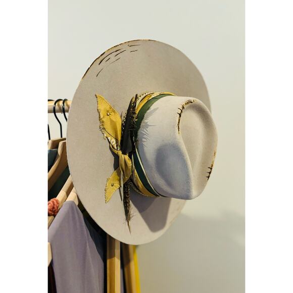 Travis Austin Hat. One of A Kind Custom Made Signed Western Cowgirl Hat - Picture 2 of 16